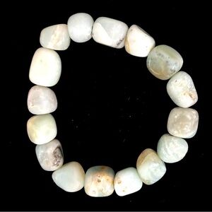 Jade never worn stretch bracelet